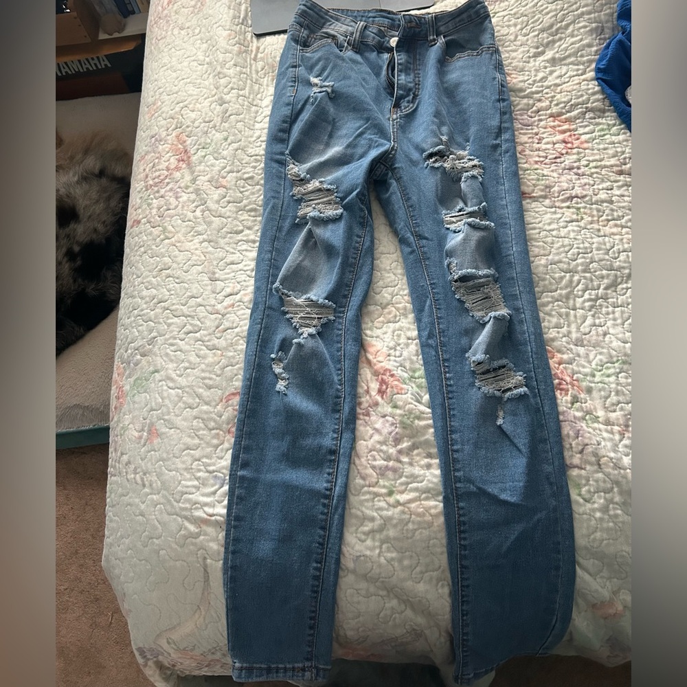 SHEIN Light Blue Distressed Skinny Jeans